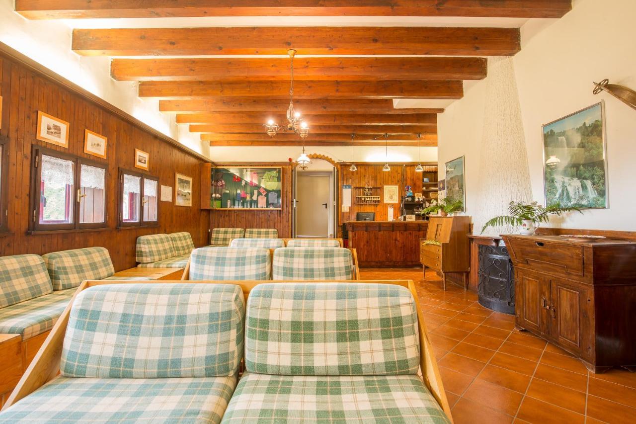 Hotel La Piccola Baita Терминило Екстериор снимка