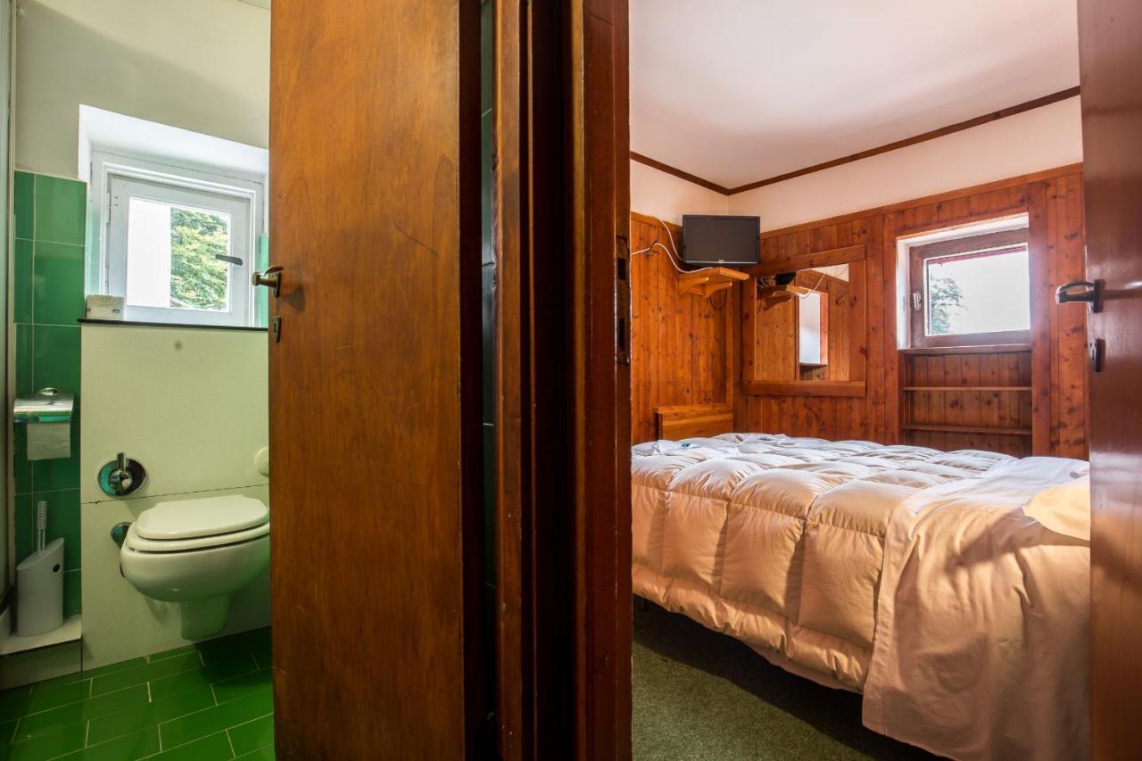 Hotel La Piccola Baita Терминило Екстериор снимка