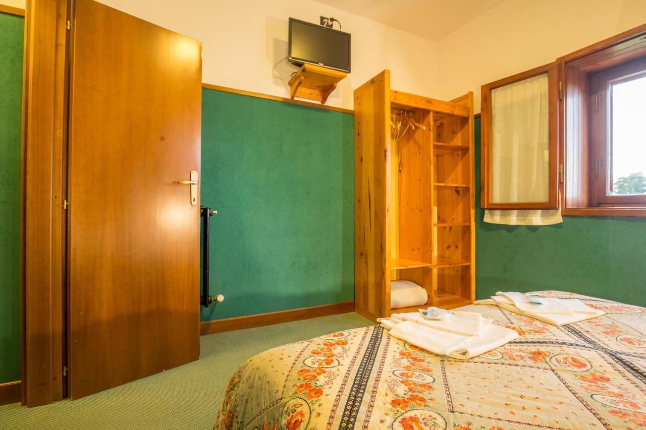 Hotel La Piccola Baita Терминило Екстериор снимка